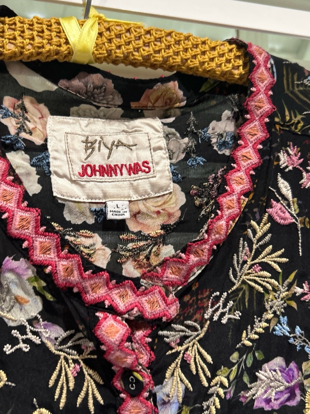 Johnny Was Bridgitte 100% Silk Black Floral Embroidered Relaxed Blouse - Picture 6 of 16